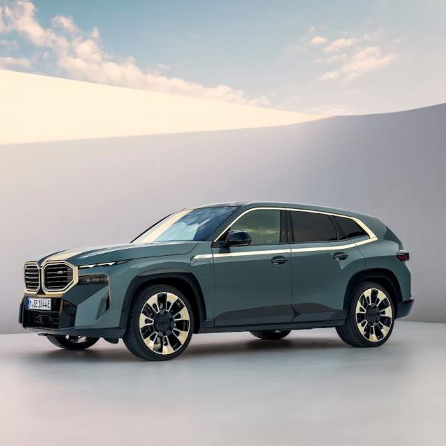 BMW XM Hybrid
