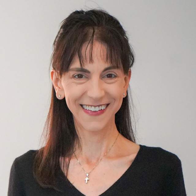 Tammy Ripp Volunteer Headshot