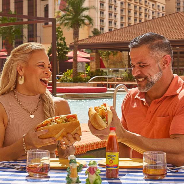 Golden Nugget - Food & Drink