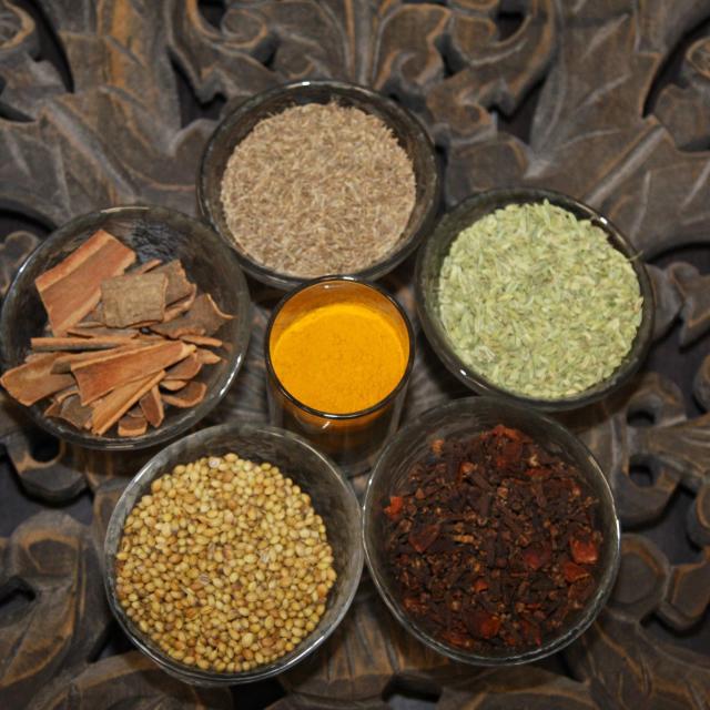 Tabla Restaurant Indian spices