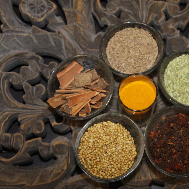 Tabla Restaurant Indian spices
