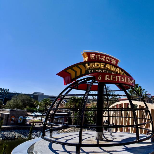 Exterior sign at Enzo's Hideaway