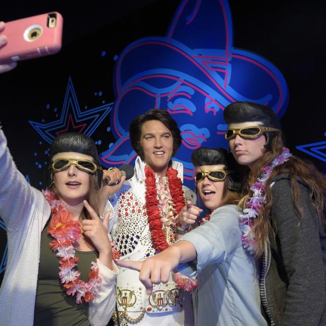 Madame Tussauds OrlandoGroup with Elvis