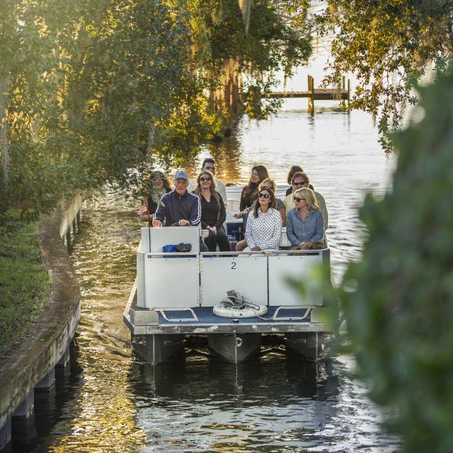 Scenic Boat Tour - Winter Park canal