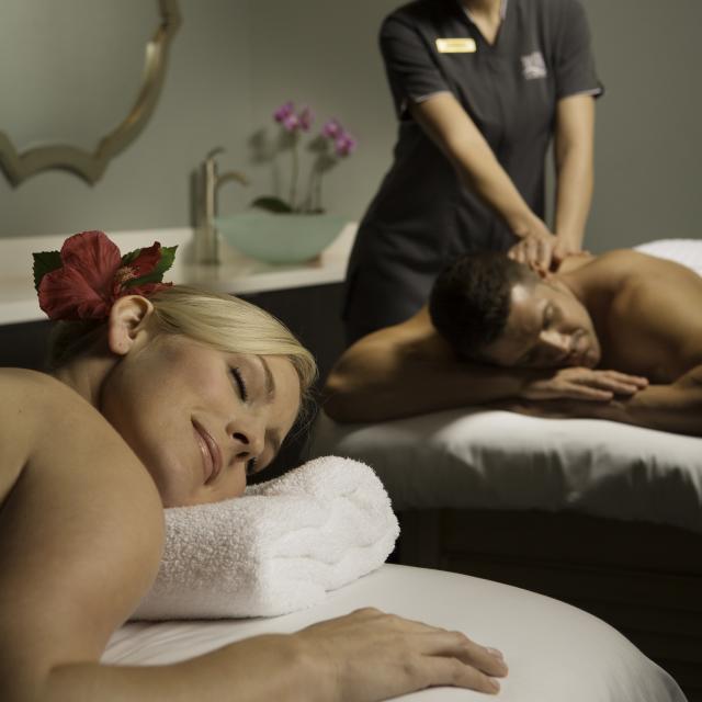 The Spa at Rosen Centre couples massage
