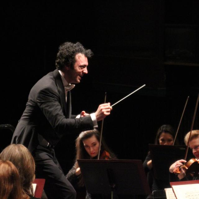 OrlandoAtPlay.com conductor and orchestra