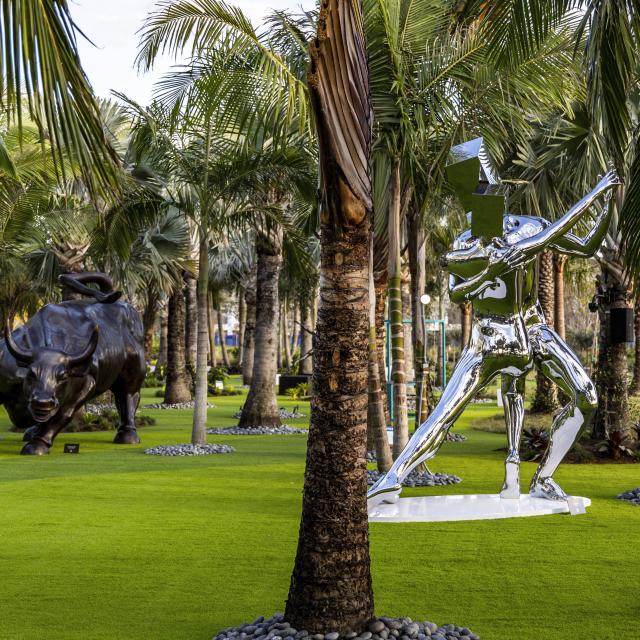 Video of public art at Lake Nona Sculpture Garden