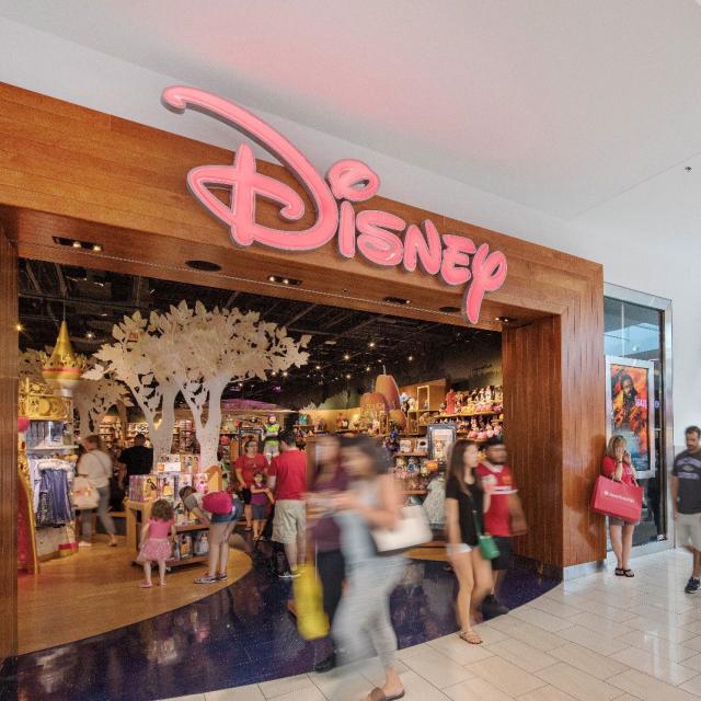 The Florida Mall Disney entrance