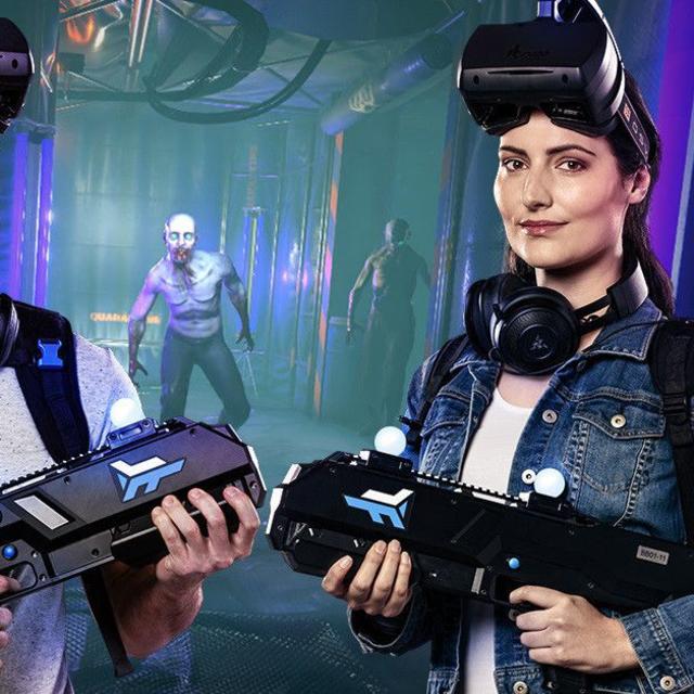 Players of Outbreak Origins, a Virtual Reality Game at Main Event