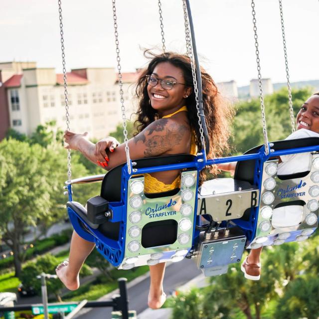 Orlando StarFlyer family smiles