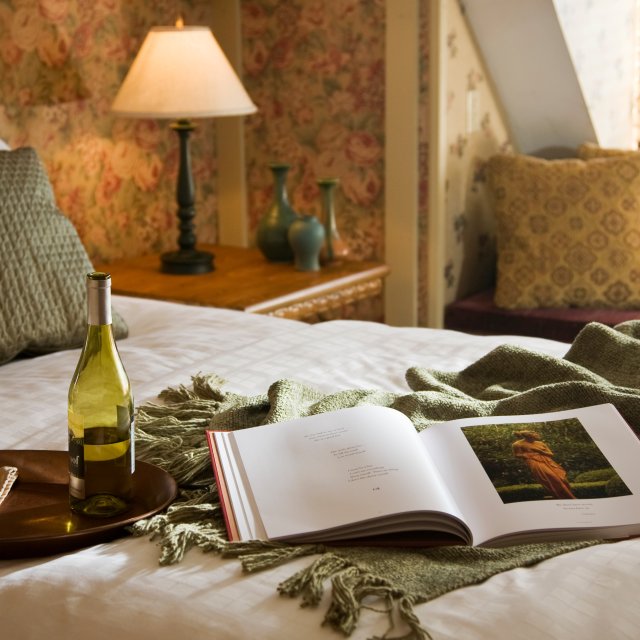 Romantic Stays in the Pocono Mountains