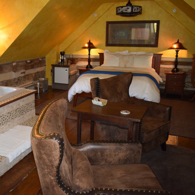Stay at a Quaint Bed & Breakfast in the Poconos