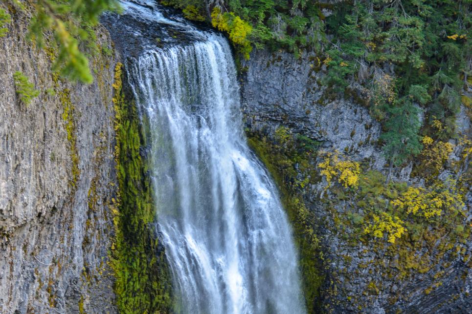 Salt Creek Falls