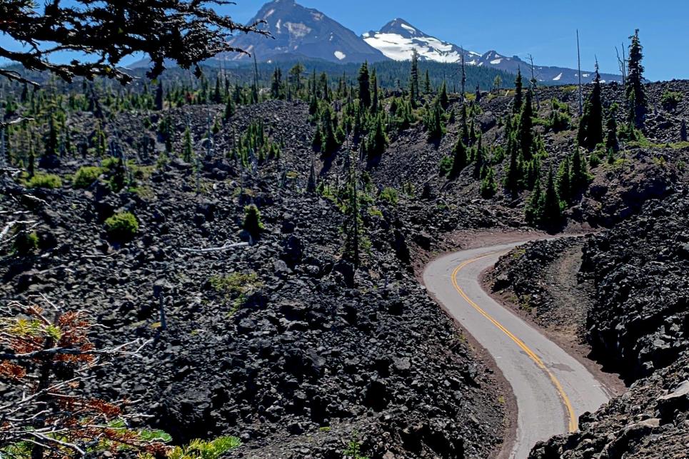 Highway 242 McKenzie Pass view