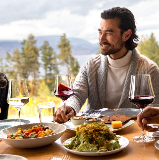 Group_Dining_at_Home_Block_Restaurant_CedarCreek_Estate_Winery_2_