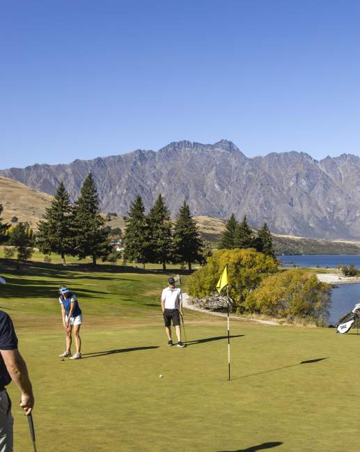 Group of friends playing at Queenstown Golf Club