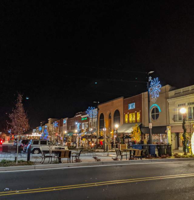Downtown Hickory Shops Christmas