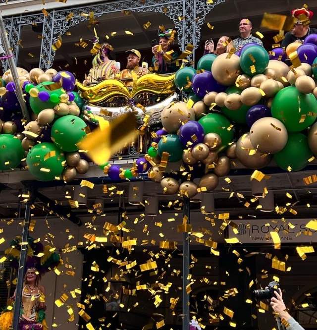Greasing of the Poles - Mardi Gras