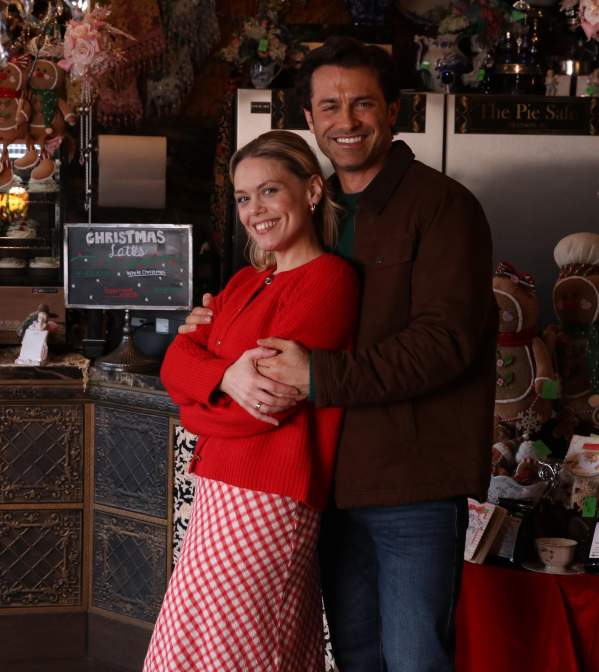 An Ozark Mountain Christmas Movie Couple