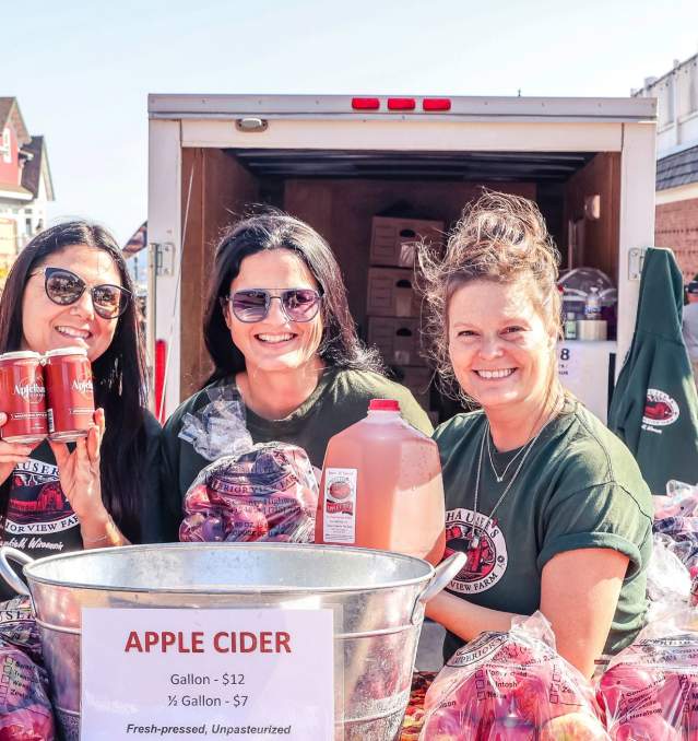 Hauser's Apple Festival