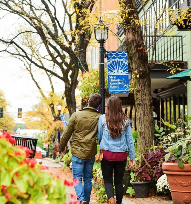 kennett fall couple