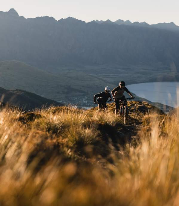 People E-Bike Mountain Biking up Ben Lomond