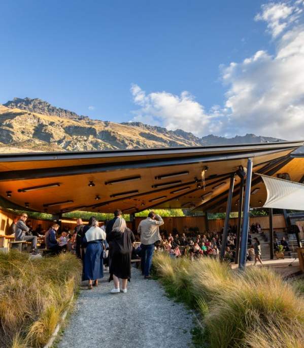 QCB Mega Famil - Walter Peak Farm Show