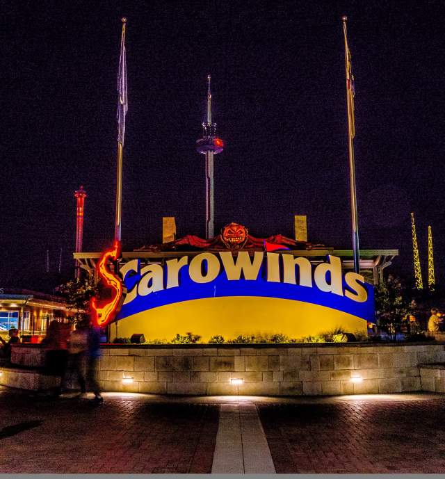 SCarowinds Sign at Night