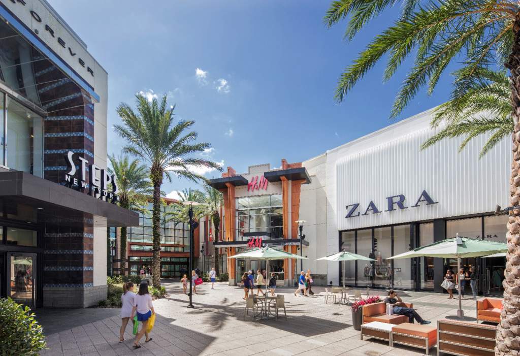 Orlando outlet mall 'store online
