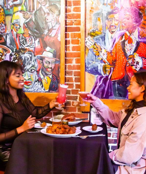 Dine Out Boston - Darryl's Corner Bar & Kitchen