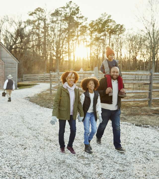 Family walking in Yorktown