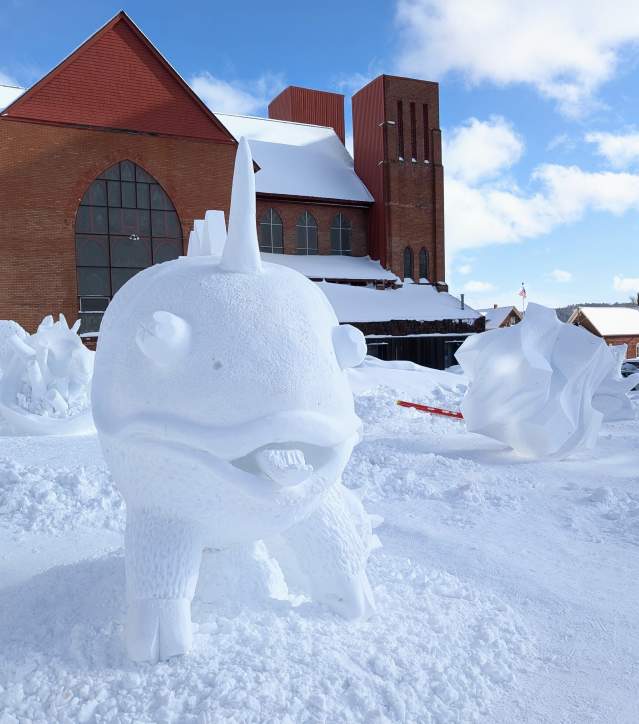 Heikinpaiva Snow Sculpture Invitational