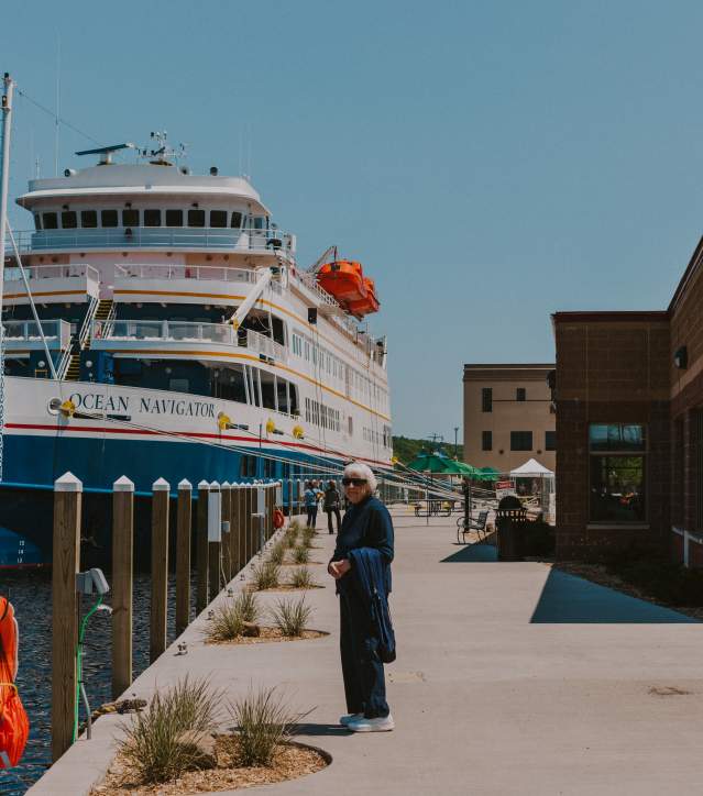 Victory Cruise Line in Houghton