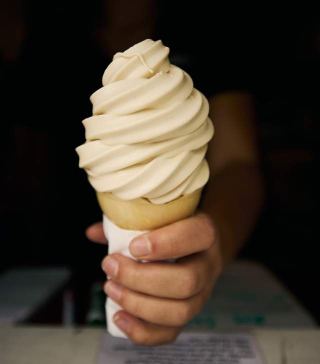vanilla ice cream cone