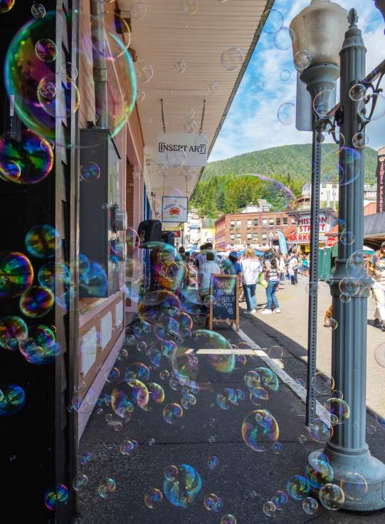 Bubbles @ blueberry art festival