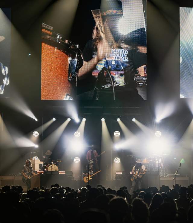 Coliseum Stage and Crowd