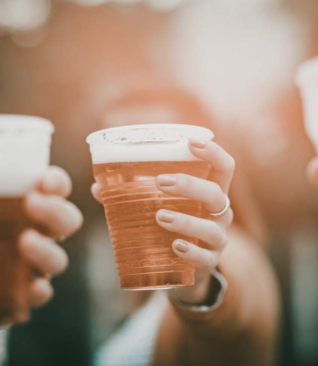 beer crowd