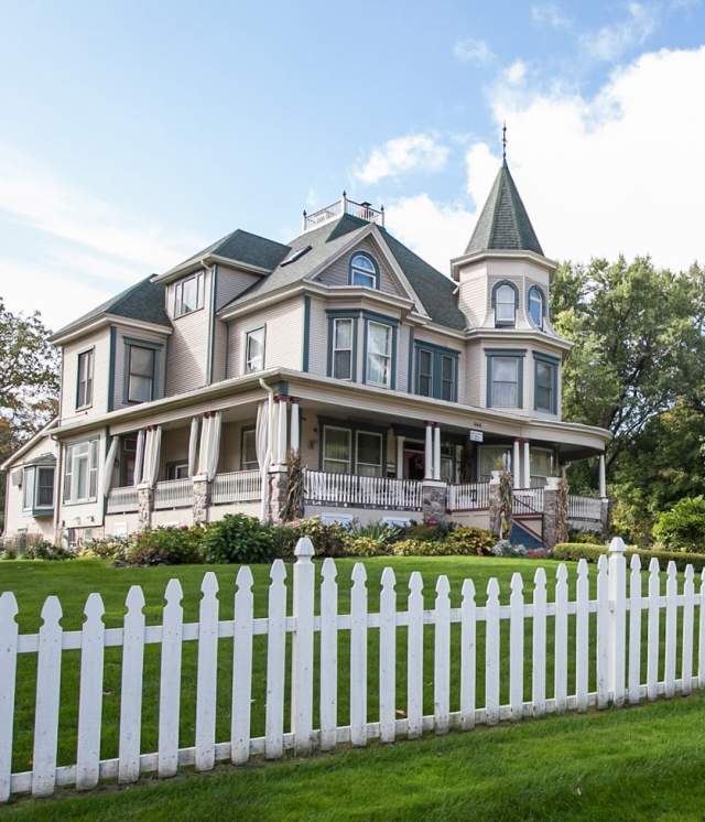 Summer Day at the Cherry Tree Inn behind the white picket fence