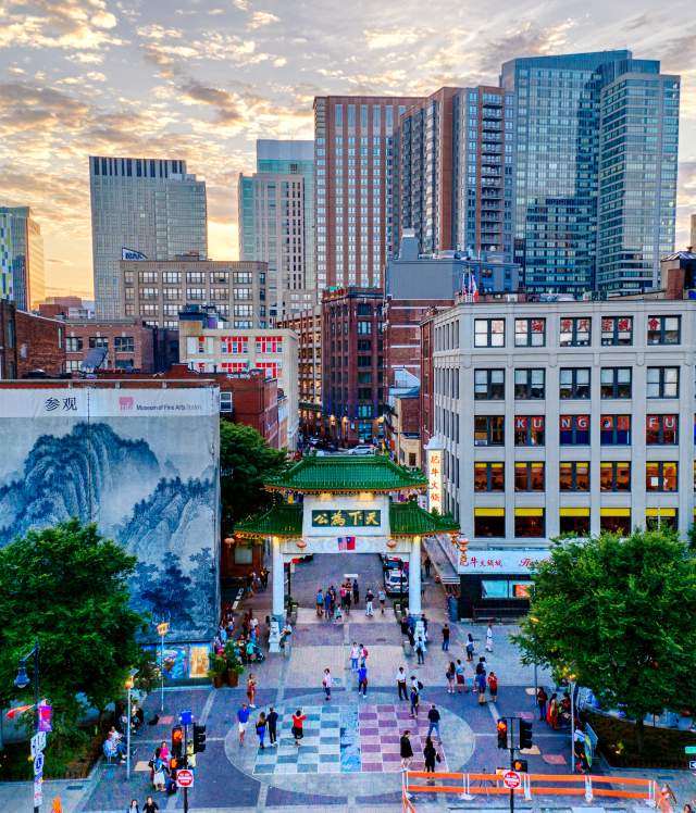 Boston Shopping - Malls, Outlets, Markets - Boston Discovery Guide