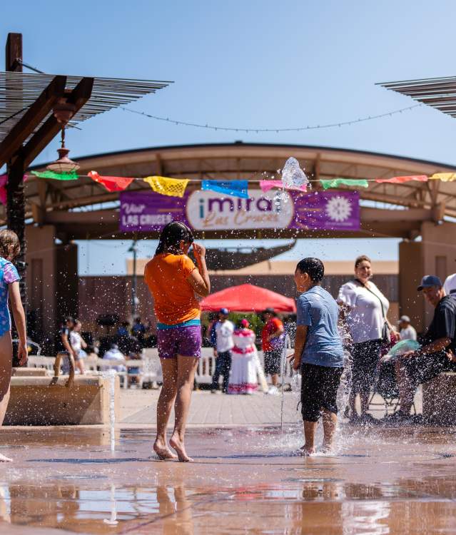 Mira Kids in Splash Pad