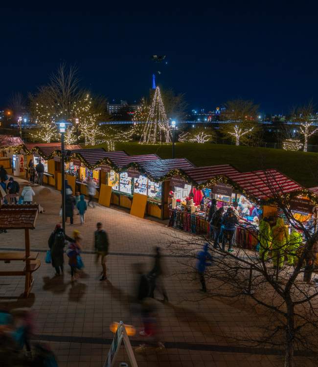 Christkindlmarket Aurora - Overview