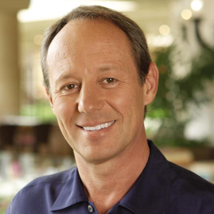 Headshot for 2021 Visit Orlando Board of Director Thomas Steinhauer