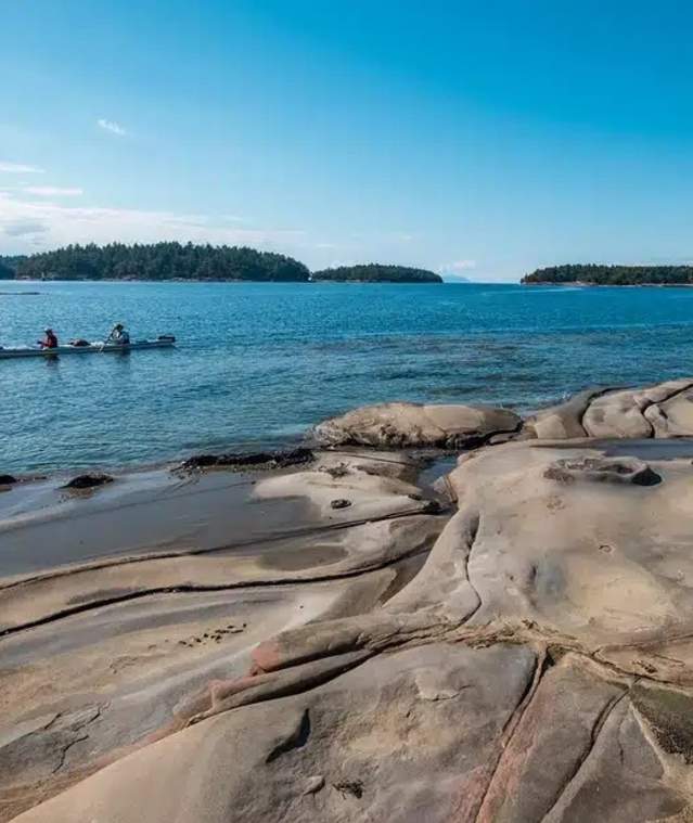 Sandstone beach.