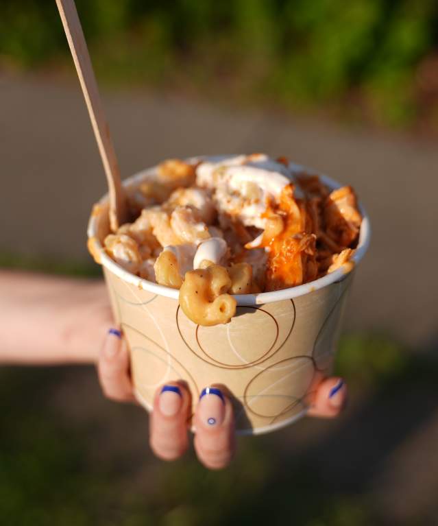 Thursday Market & Food Truck Corral