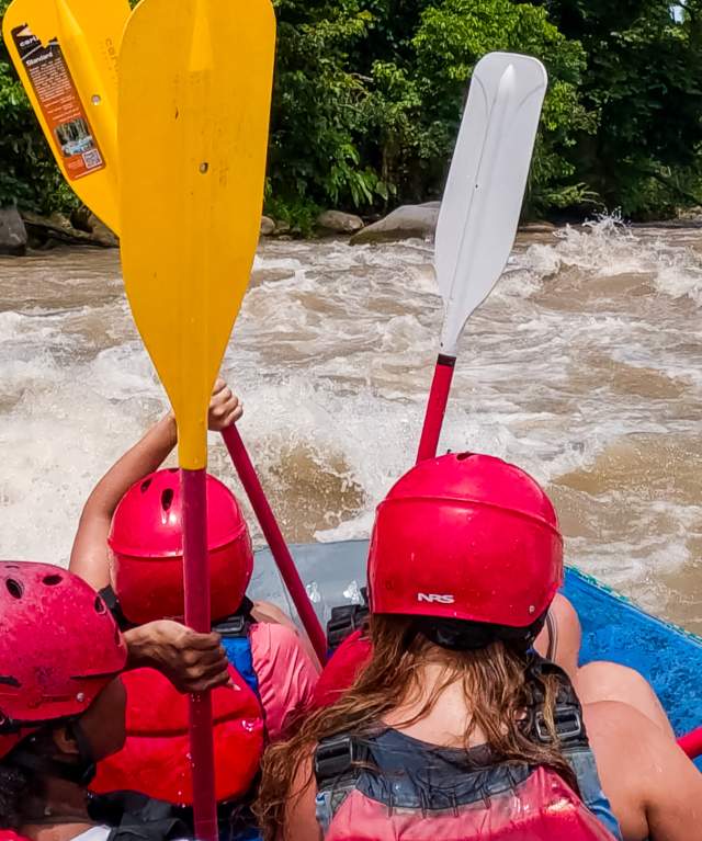 Group doing river rafting at Majagua river, Boquete
