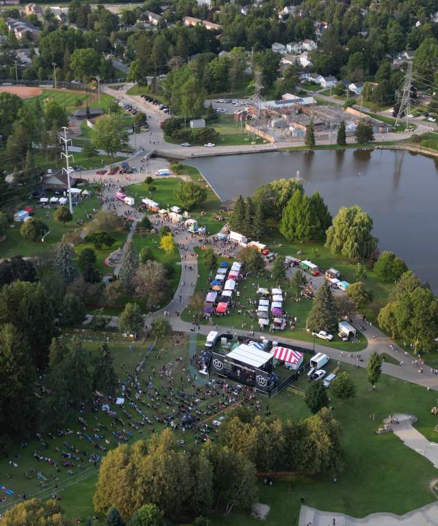 Cowapalooza live music event