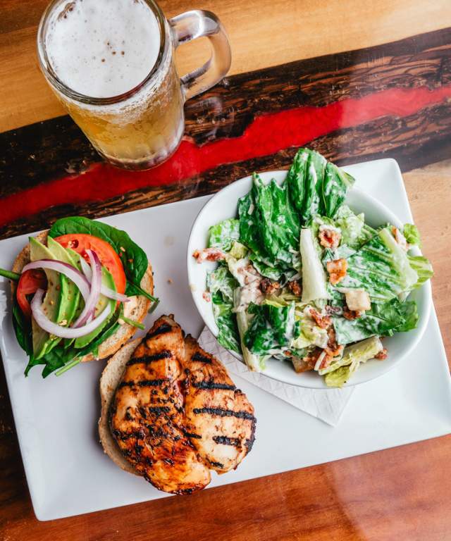 trail's edge tavern meal