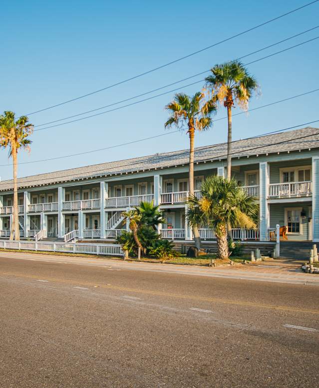 Tarpon Inn