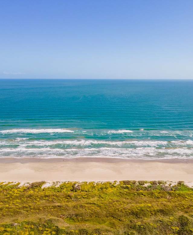 beach-no people