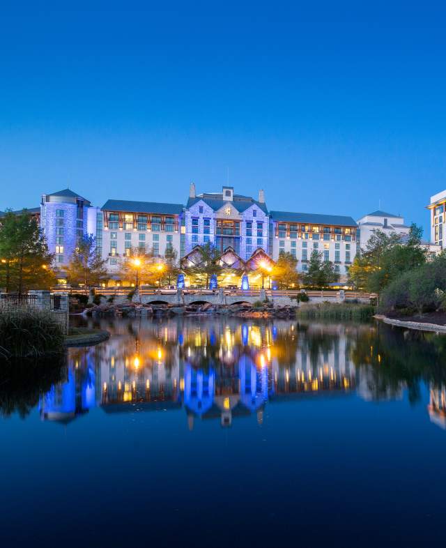 Gaylord Texan Vineyard Tower
